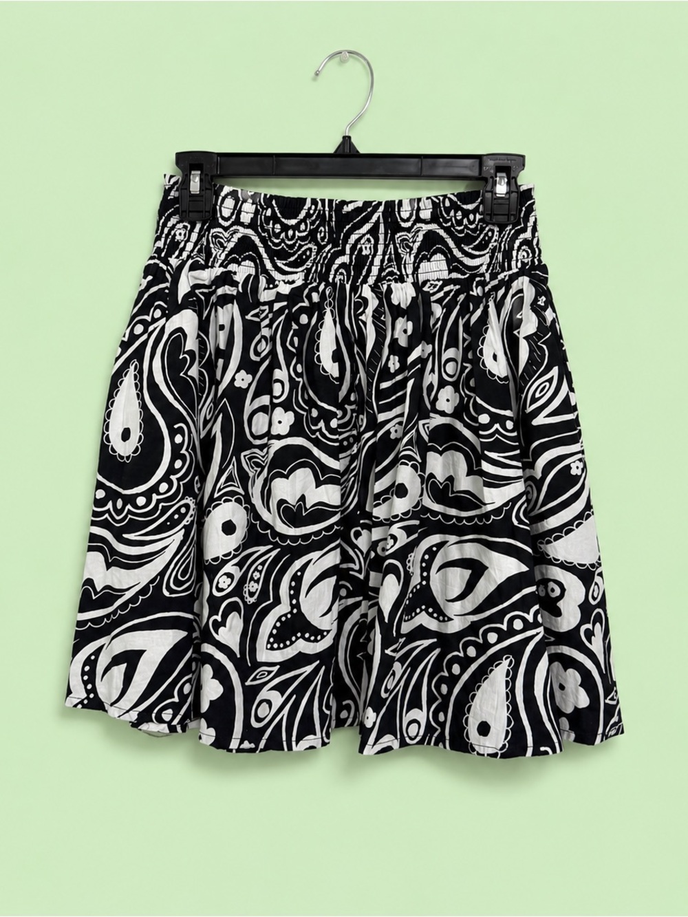Lucy & Yak Black and White Paisley A-Line Skirt